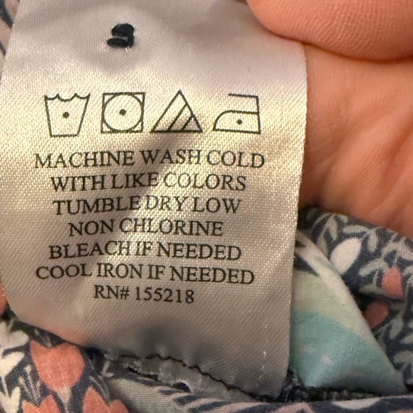 Wildfang Essential Button Up Multicolor Floral - Picture 6 of 8